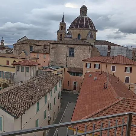 Lusitana T Hotel Foligno